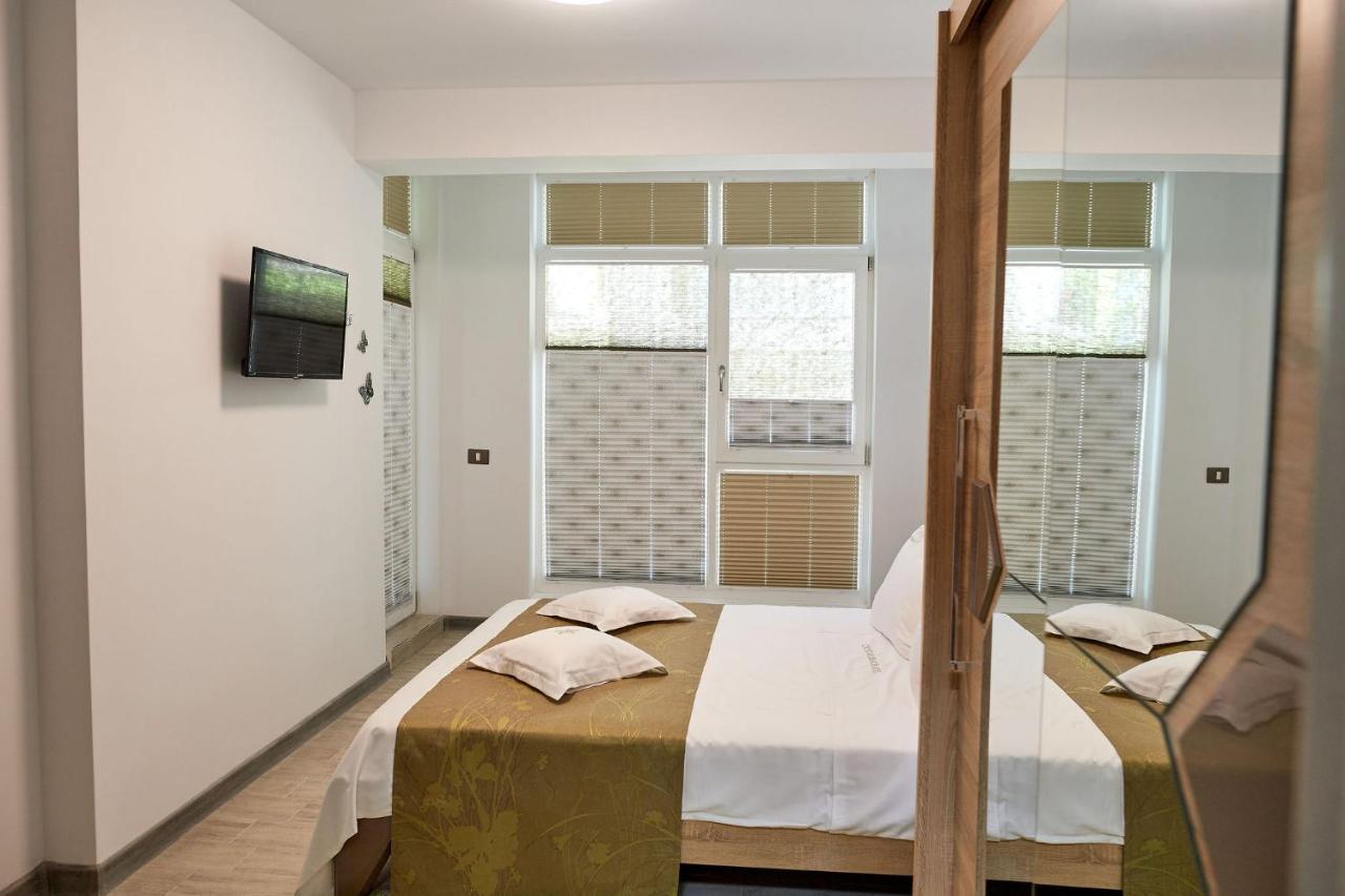 Crystal 26 Apartment Alezzi Spa Pool Beach Resort Năvodari Esterno foto