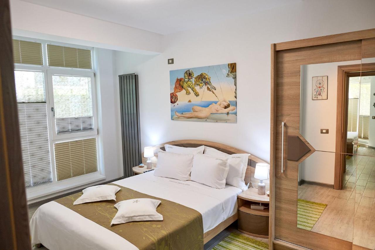 Crystal 26 Apartment Alezzi Spa Pool Beach Resort Năvodari Esterno foto